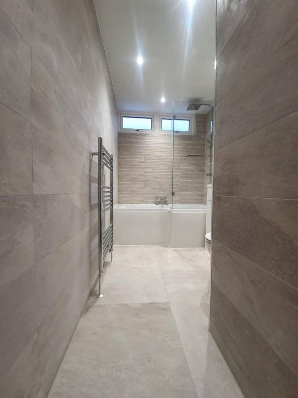 First bathroom of 2024 - Robertson Bishopbriggs Main Photo